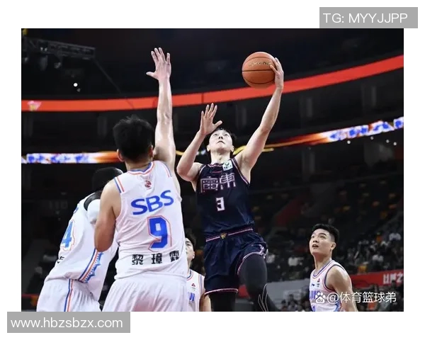 重庆篮球队实力变革引发热议球迷期待新赛季的精彩表现与突破