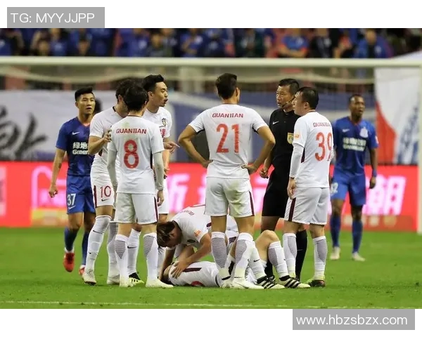 上海申花与天津权健激战正酣谁能在中超赛场笑到最后